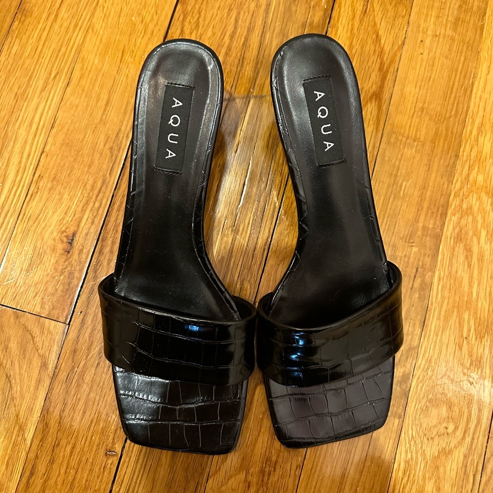 Aqua sandals